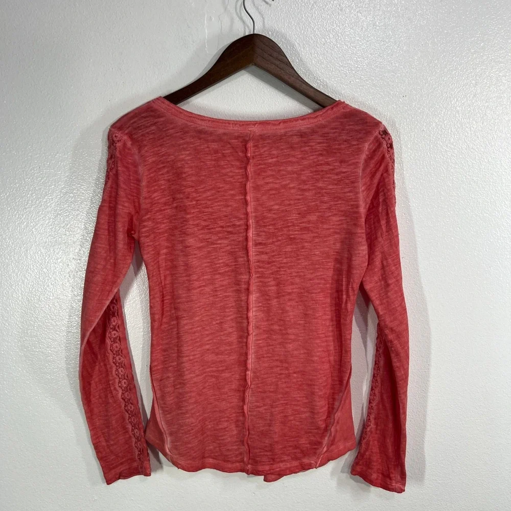 Free People Shell Stitch Henley Top Elena Gilbert TVD Aesthetic Coral Lace Small